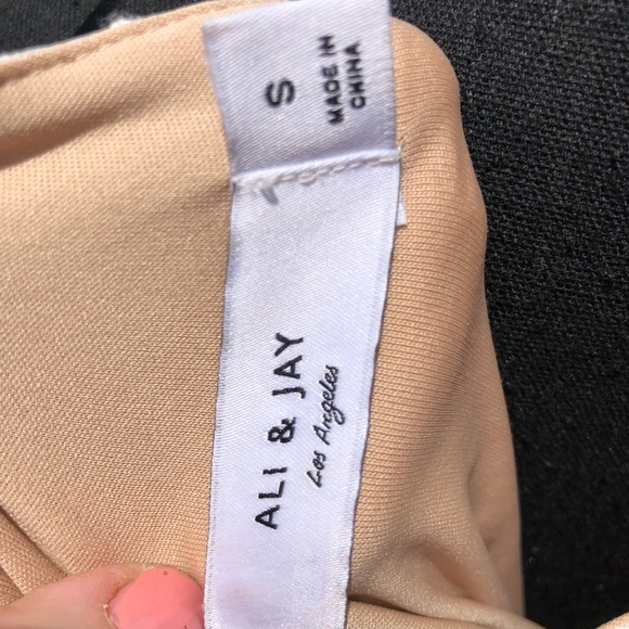 Ali & jay midi dress cream lace over sheer - Picture 2 of 6